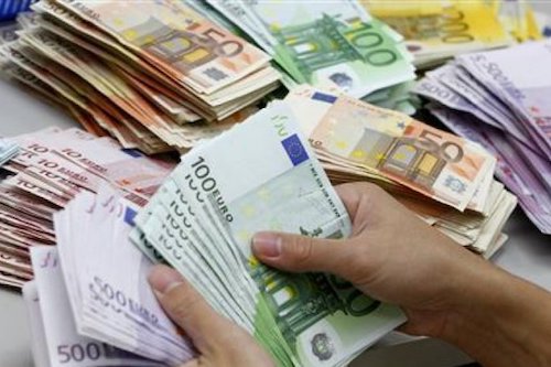 Come investire 30000 euro tra liquidità e mercati finanziari.